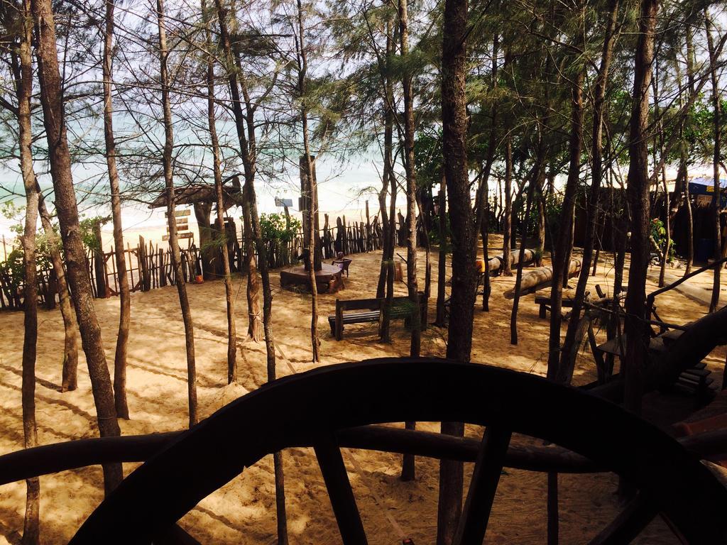 Beach Hut Arugam Bay Kültér fotó